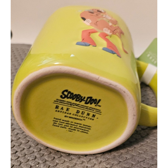 Rae Dunn Scooby Doo ~Heebie Jeebies Double Sided Mug w/ Shaggy and Scooby NWT - Picture 3 of 3
